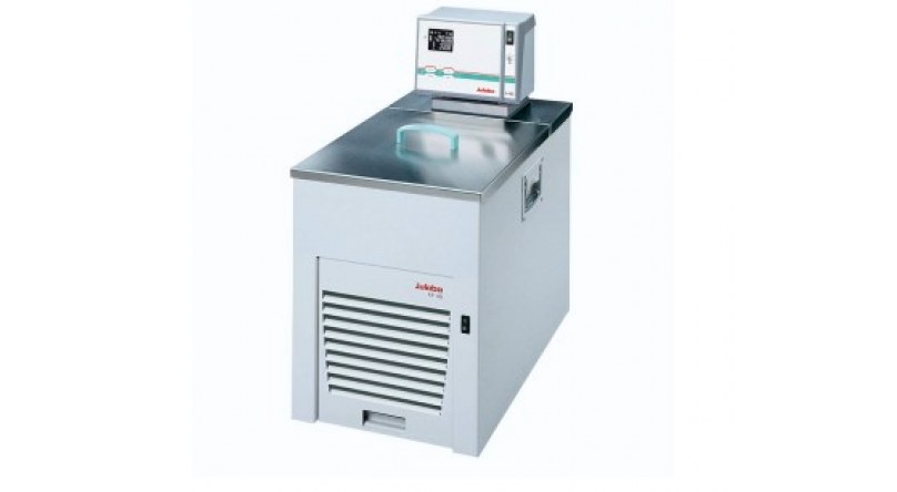 Julabo HighTech FP45-HE (26 л, -42...+200 C) охлаждающий термостат